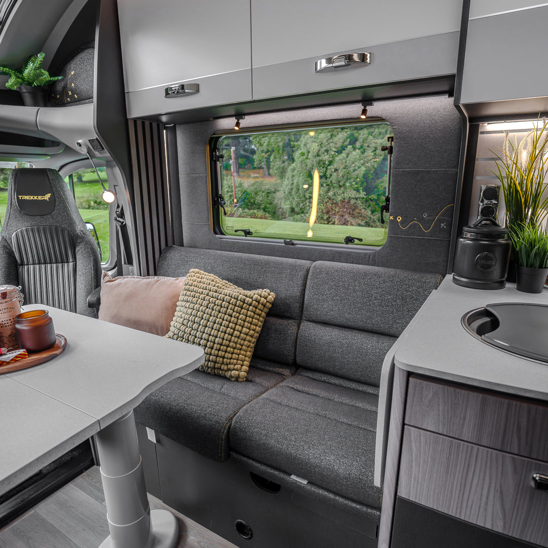 BRAND NEW Automatic 4 berth Swift Trekker 584