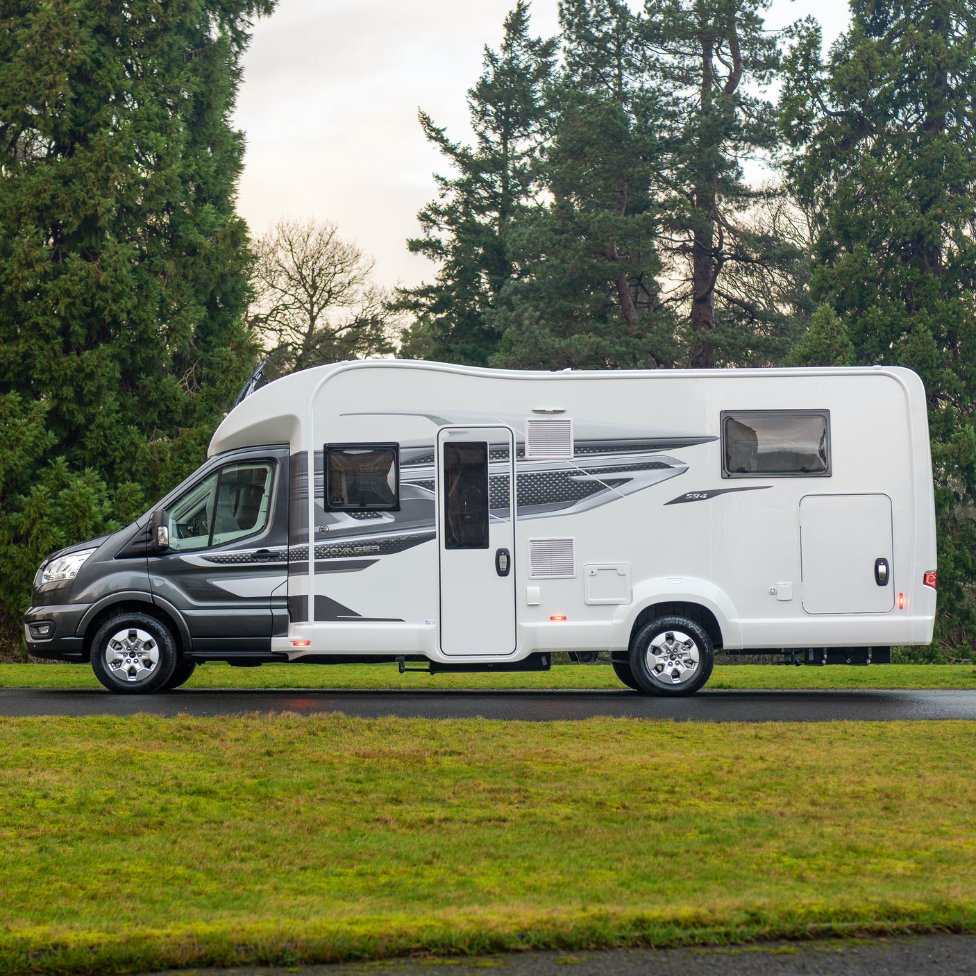 BRAND NEW: 4 berth Swift Voyager 594
