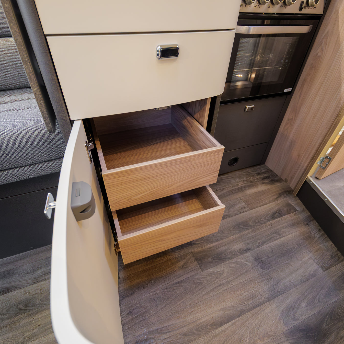 BRAND NEW: 4 berth Swift Voyager 594