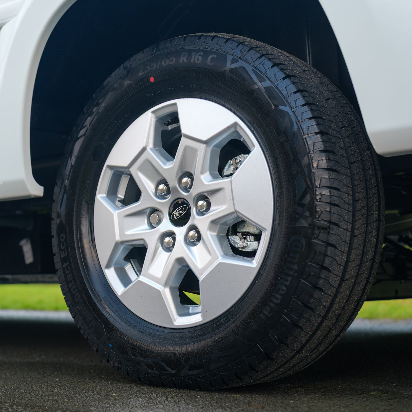 BRAND NEW: 4 berth Swift Voyager 594