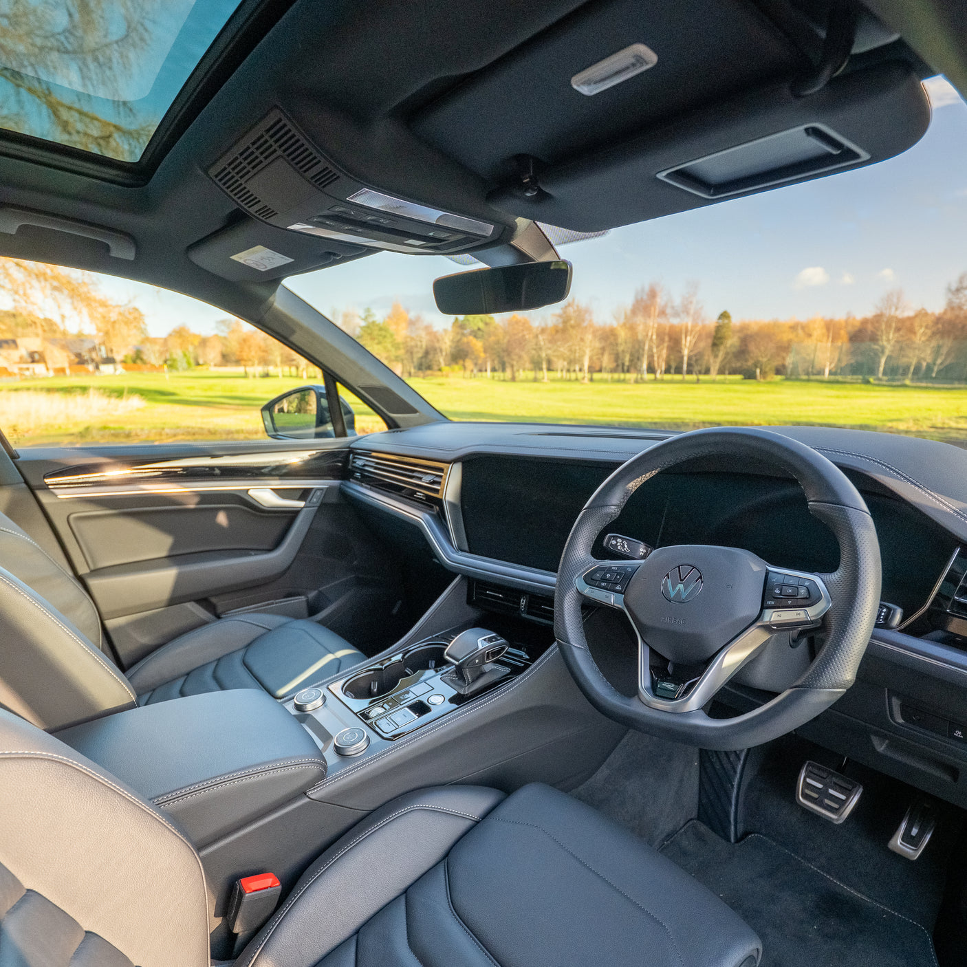 2025 VW Touareg Black Edition