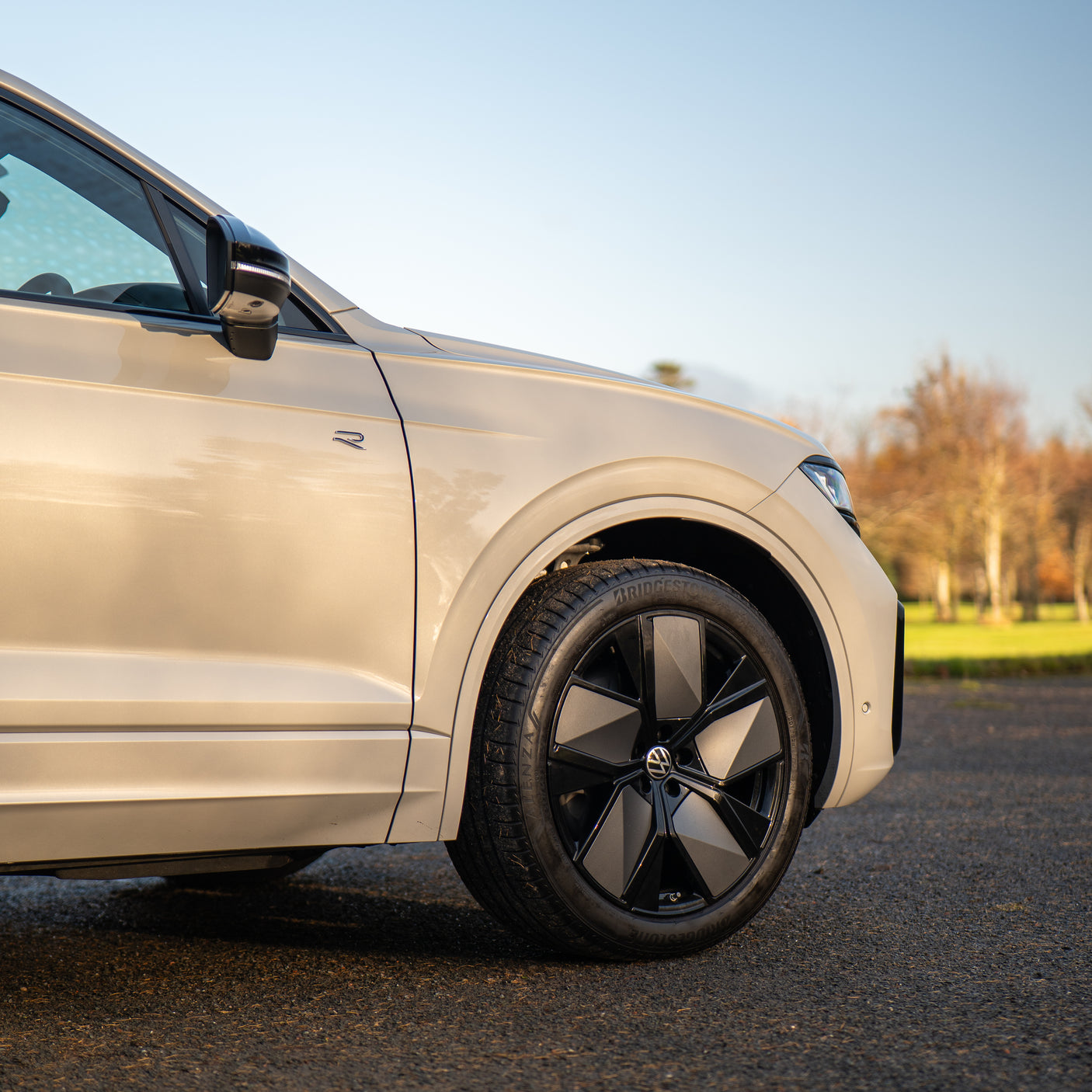 2025 VW Touareg Black Edition