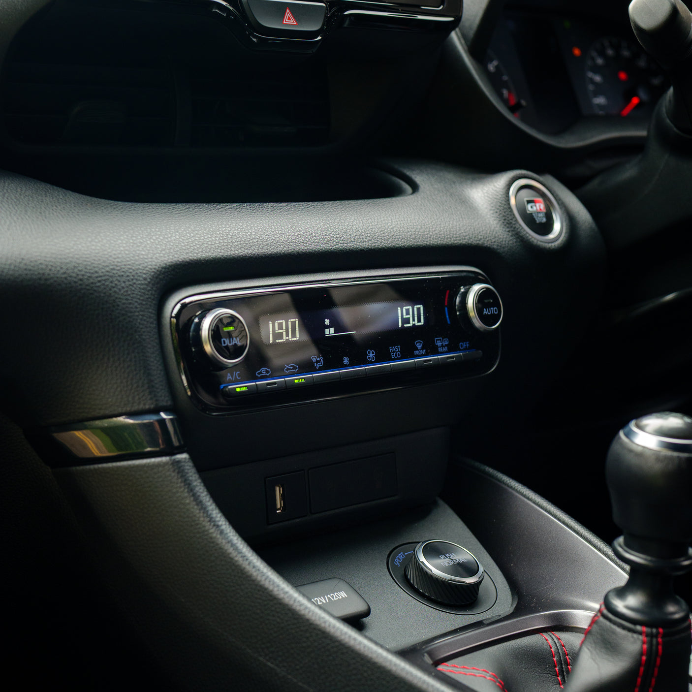 INSANE TOYOTA YARIS GR CIRCUIT