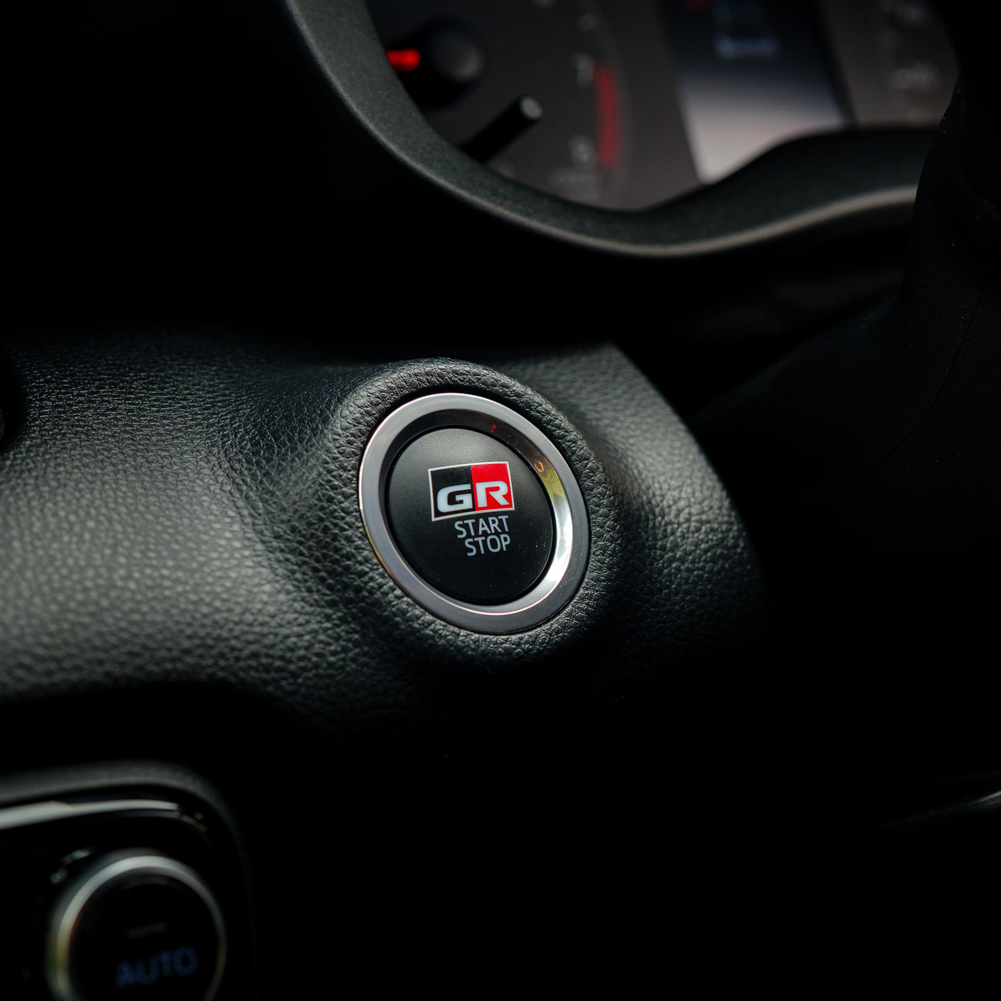 INSANE TOYOTA YARIS GR CIRCUIT