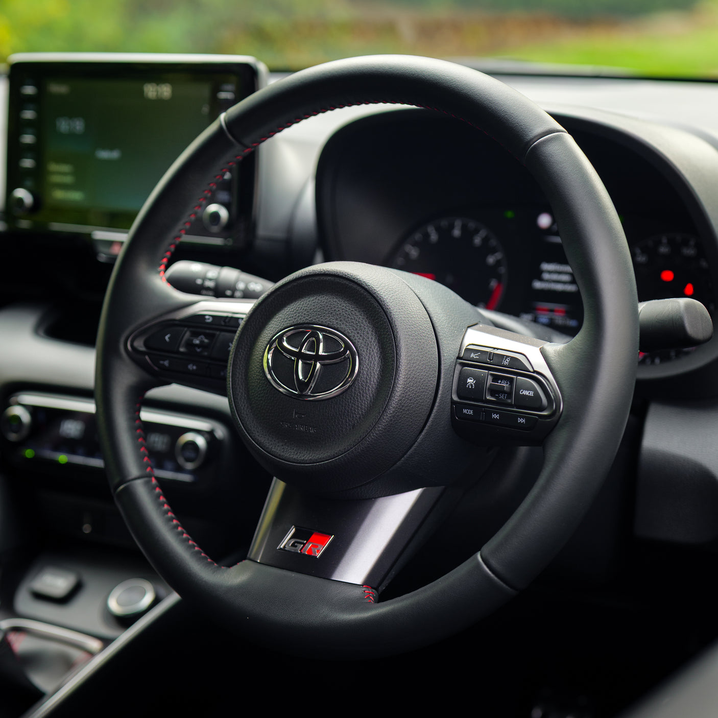 INSANE TOYOTA YARIS GR CIRCUIT