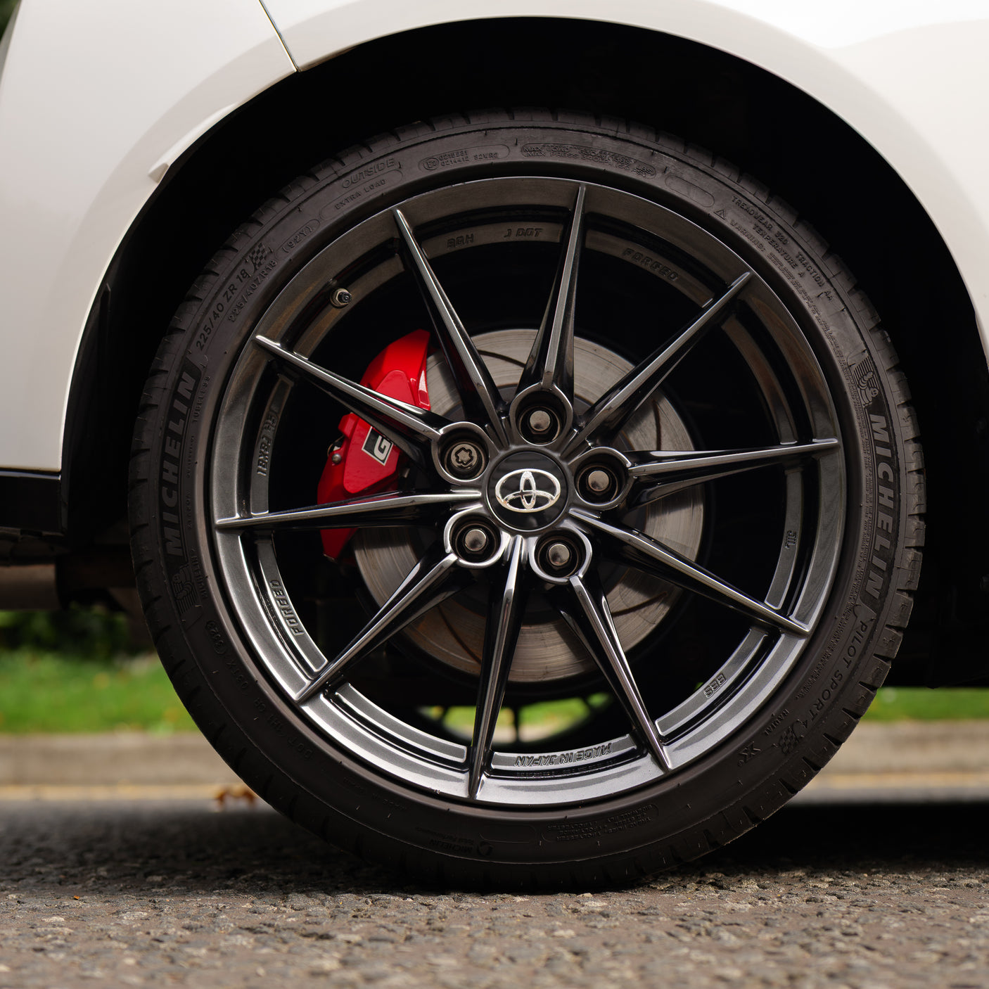 INSANE TOYOTA YARIS GR CIRCUIT