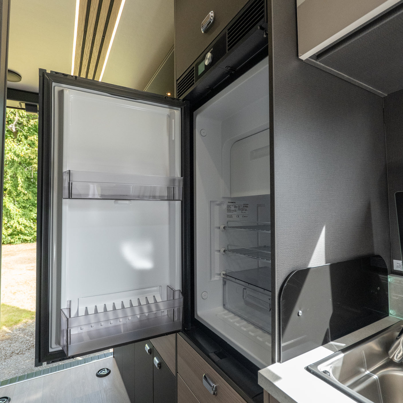 Swift Trekker X + Volvo XC40