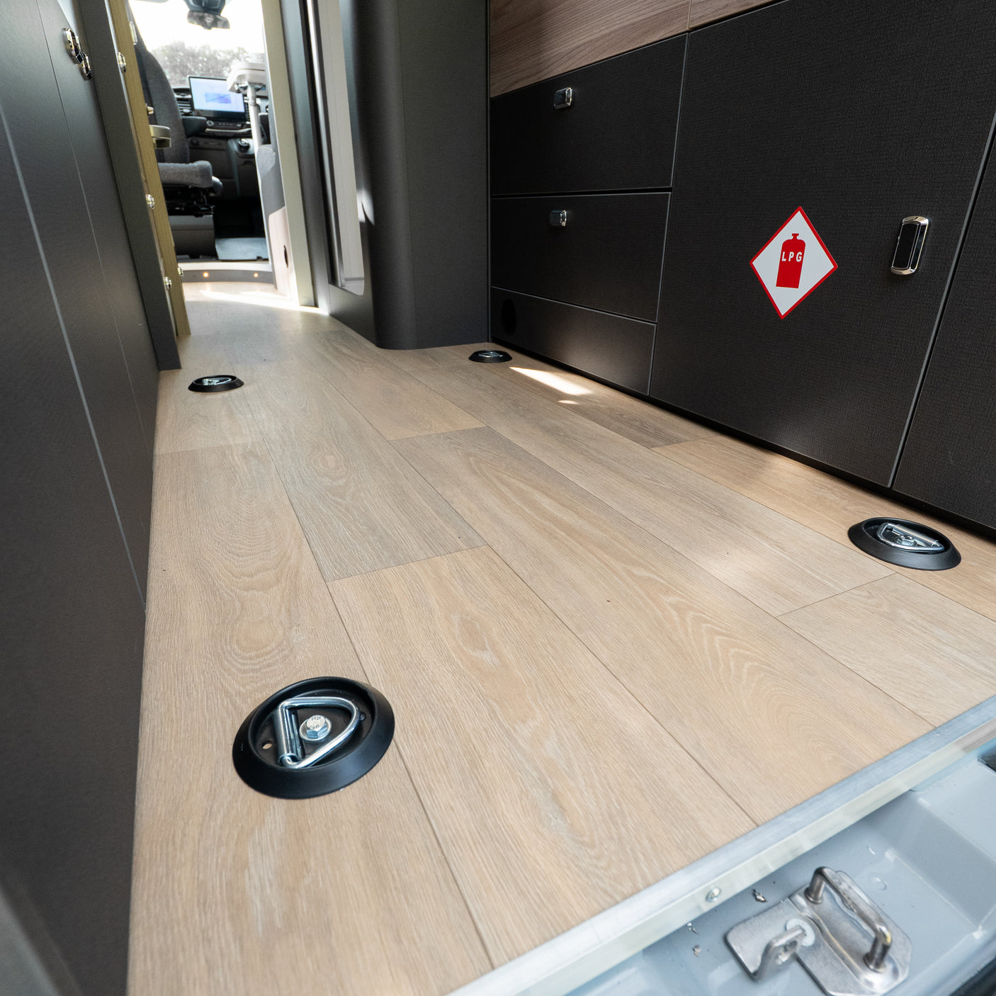 Swift Trekker X + Volvo XC40