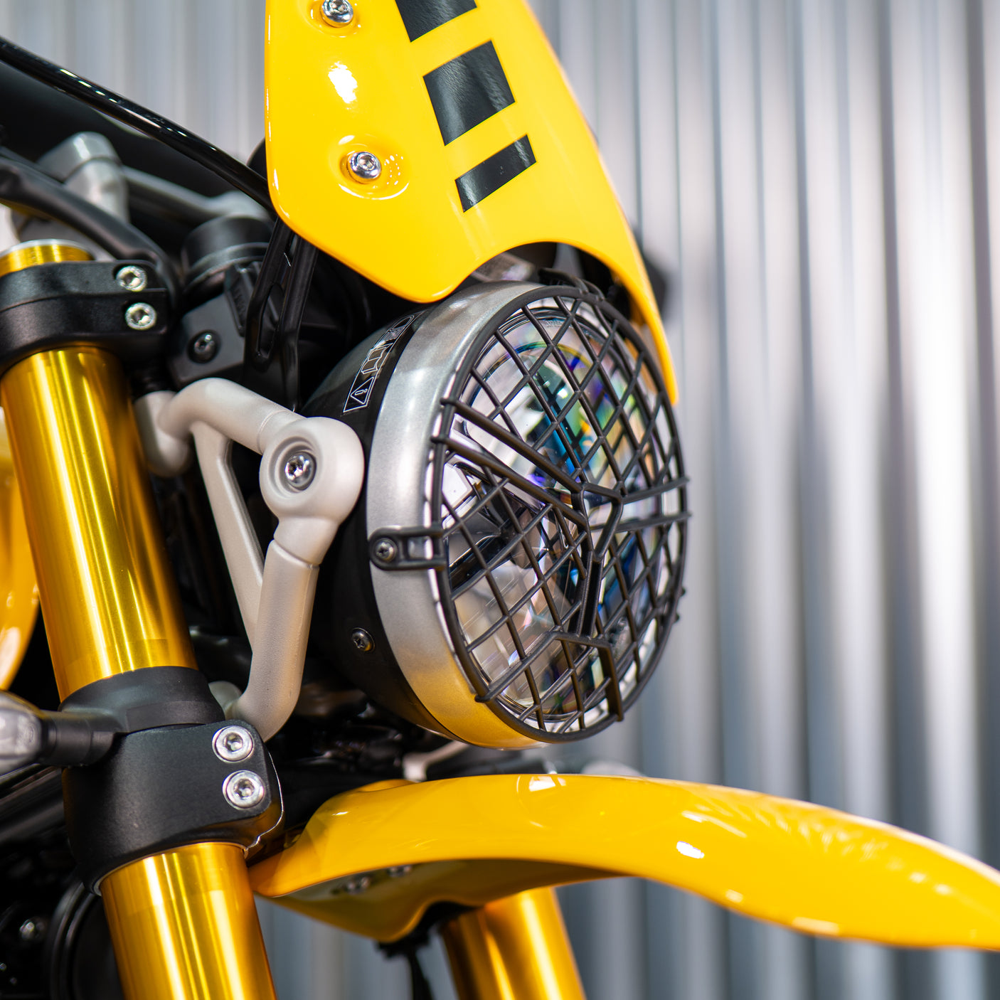 LOW ODDS: BRAND NEW Triumph Scrambler 400Xc