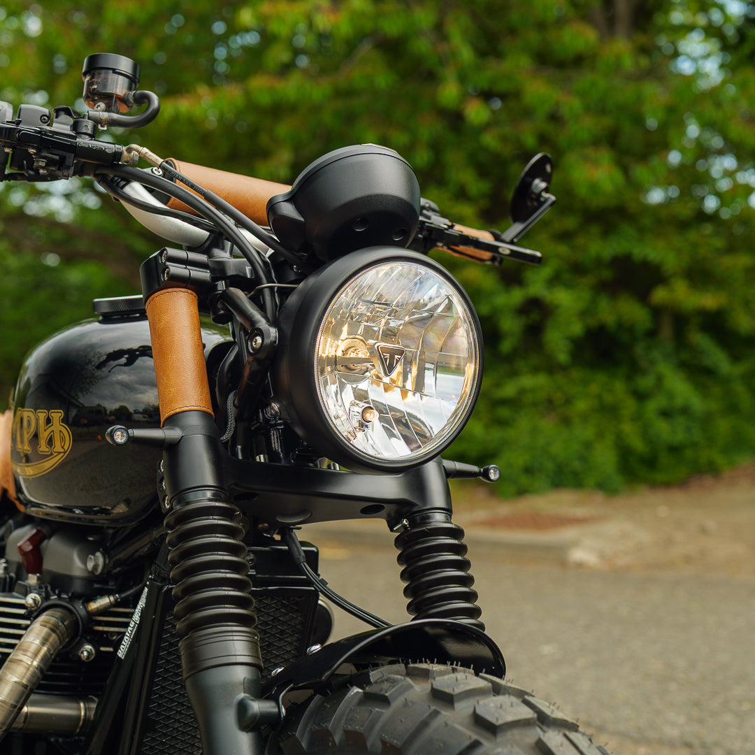 Custom Wide Wheel Triumph Scrambler 900