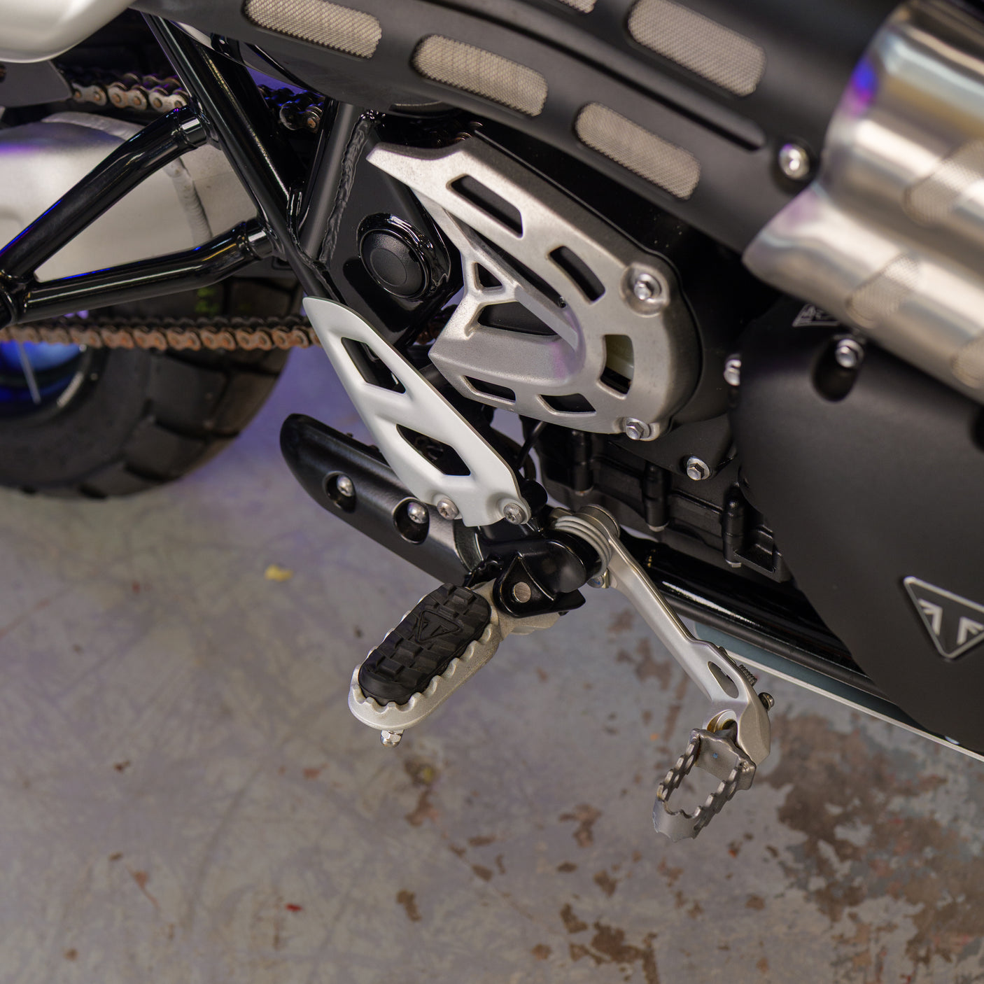 2023 Triumph Scrambler 1200 XE Chrome