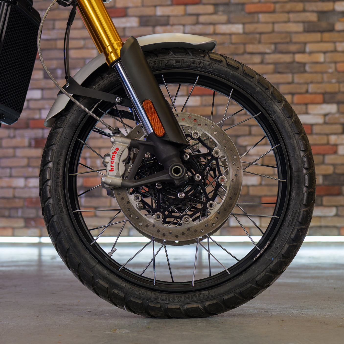 2023 Triumph Scrambler 1200 XE Chrome