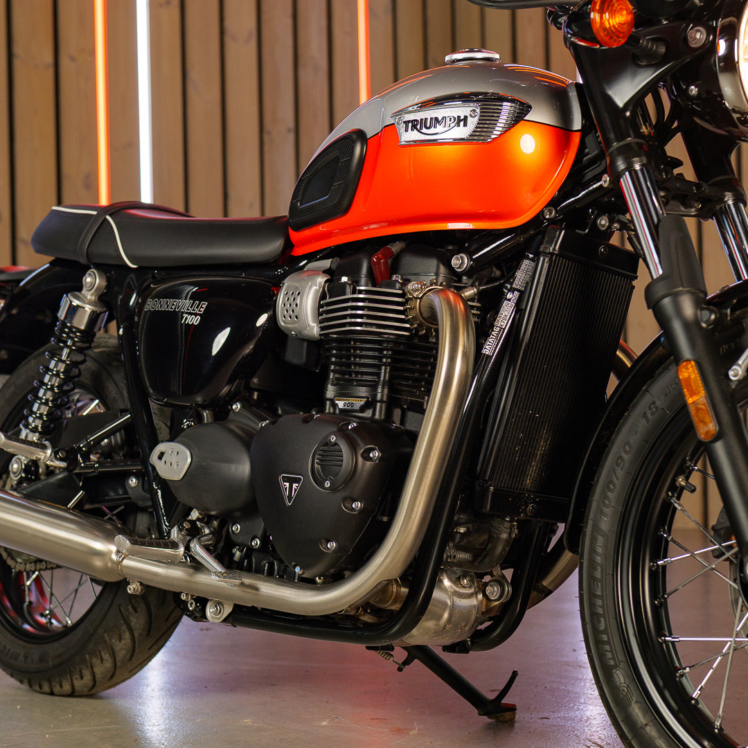 Triumph T100