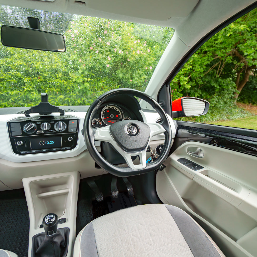 VOLKSWAGEN UP BEATS EDITION
