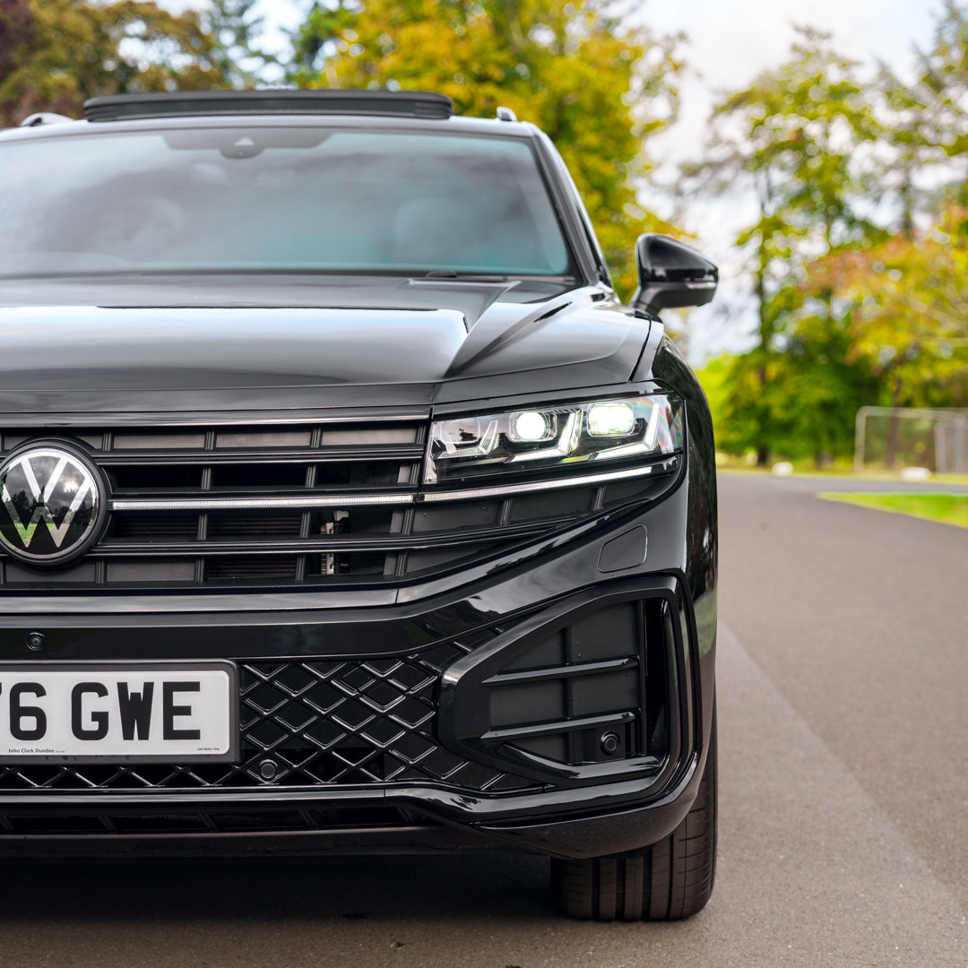 VW Touareg 3.0L V6 Black Edition