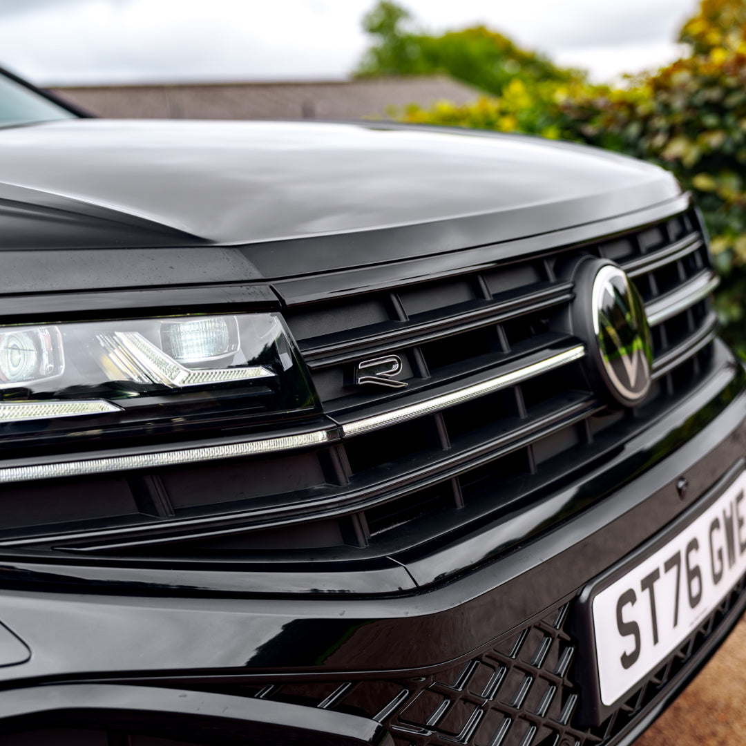 VW Touareg 3.0L V6 Black Edition