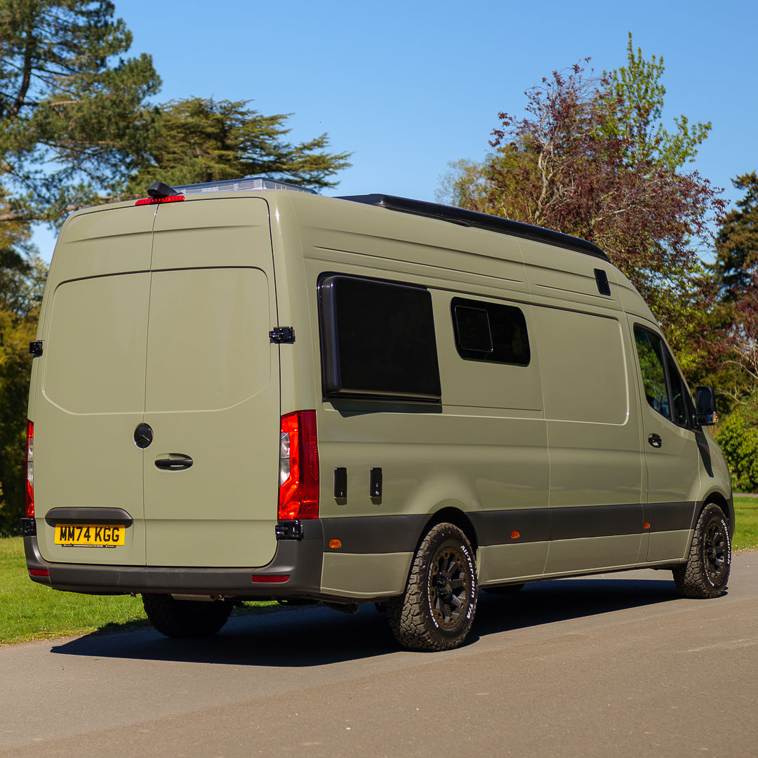 Victoria - Automatic Off Grid Luxury 4 berth Campervan