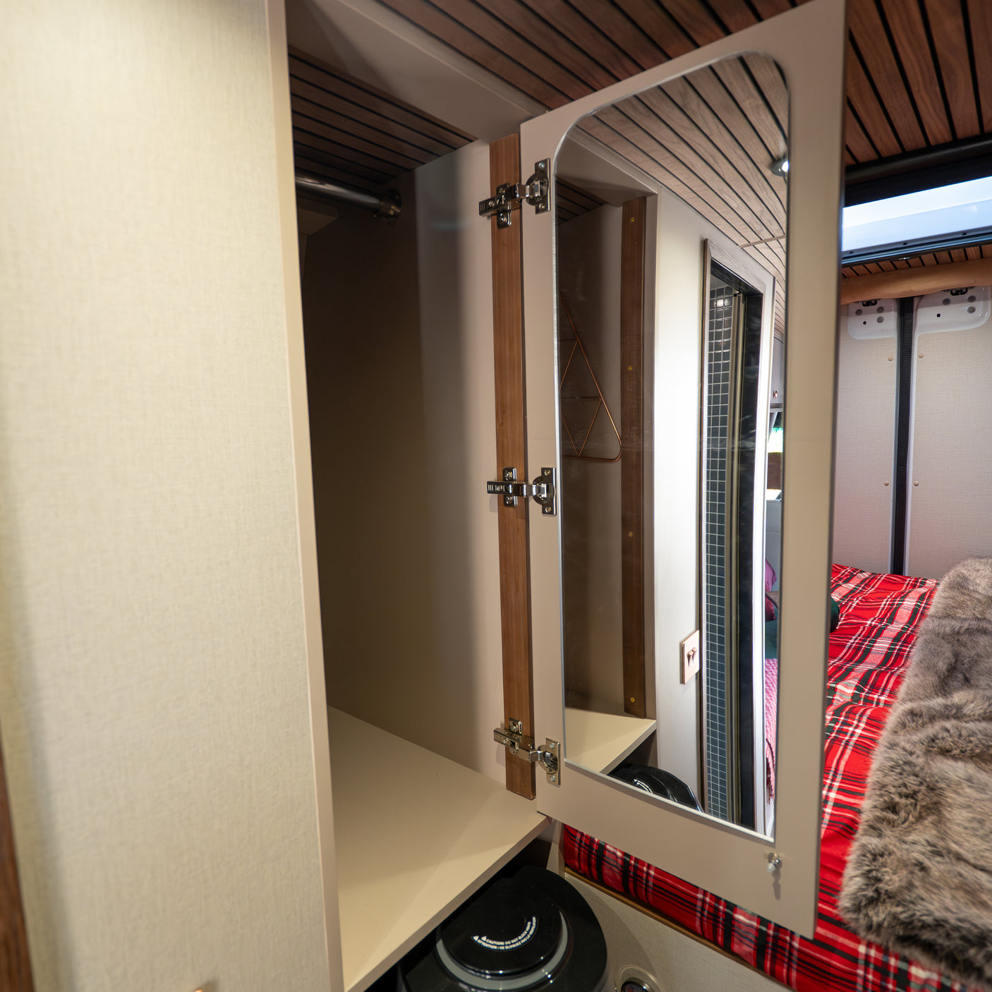 Vienna - 4 berth Automatic Custom Camper