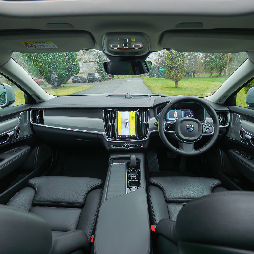 Automatic VOLVO V90 CROSS COUNTRY B6 300 AWD ULTIMATE MHEV