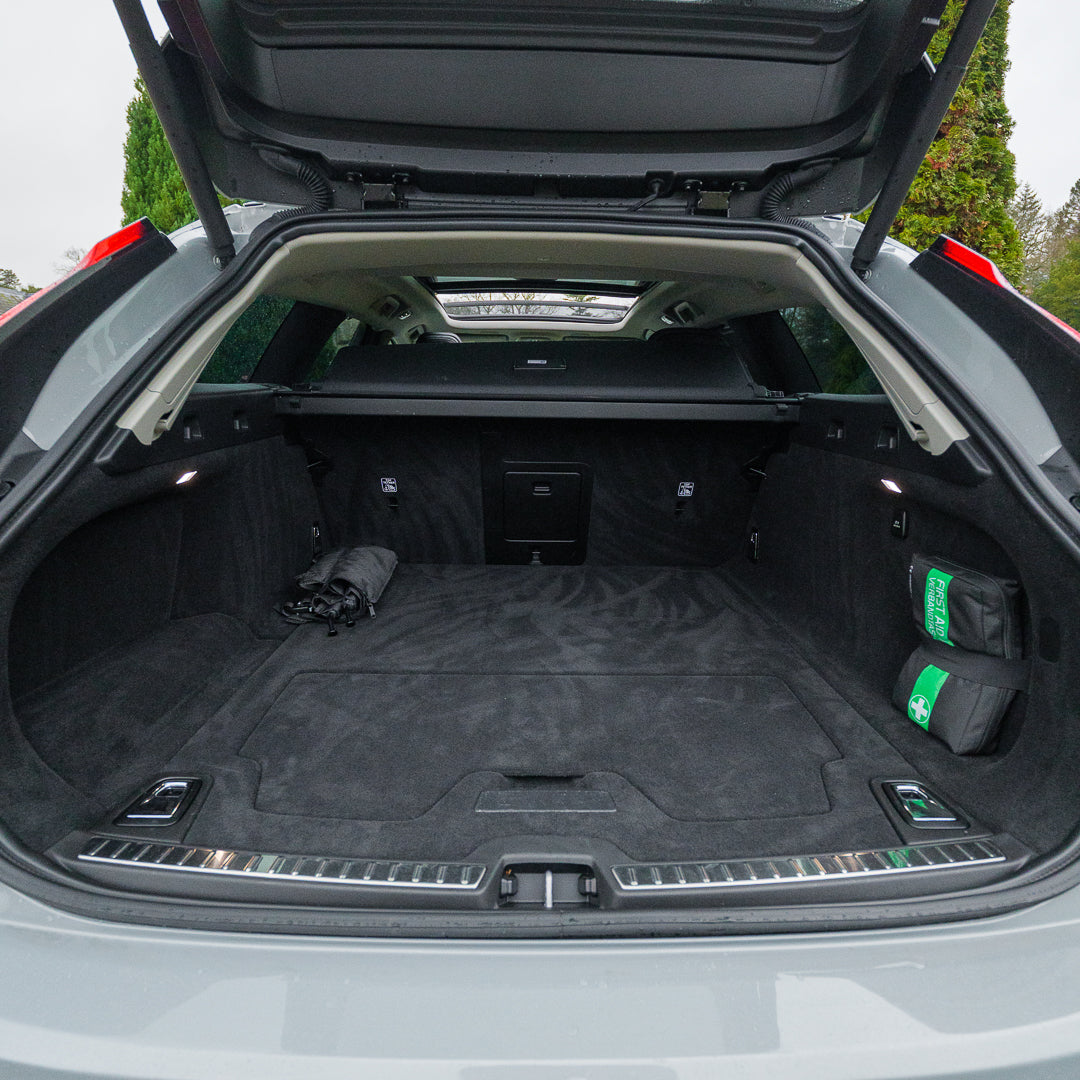 Automatic VOLVO V90 CROSS COUNTRY B6 300 AWD ULTIMATE MHEV