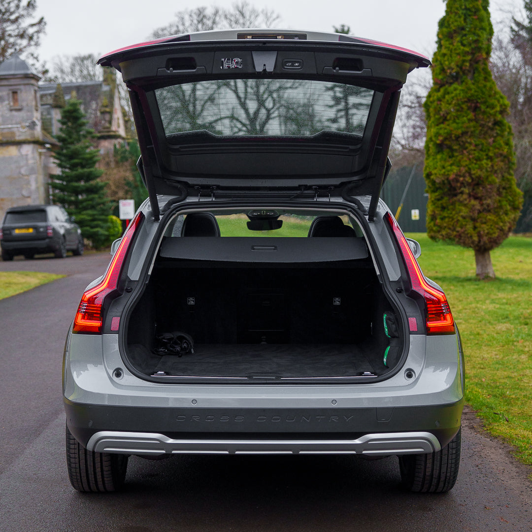 Automatic VOLVO V90 CROSS COUNTRY B6 300 AWD ULTIMATE MHEV