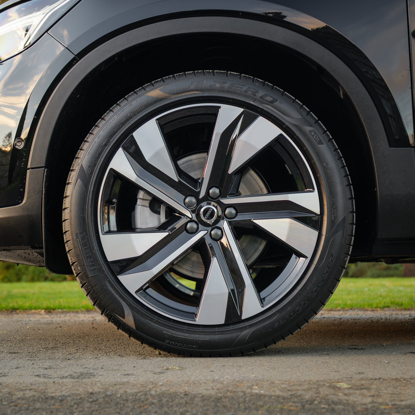 Swift Trekker X + Volvo XC40