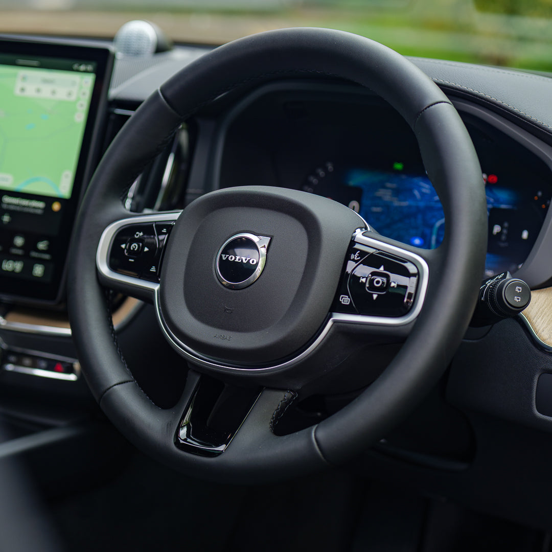 2025 Volvo XC-60 Ultra