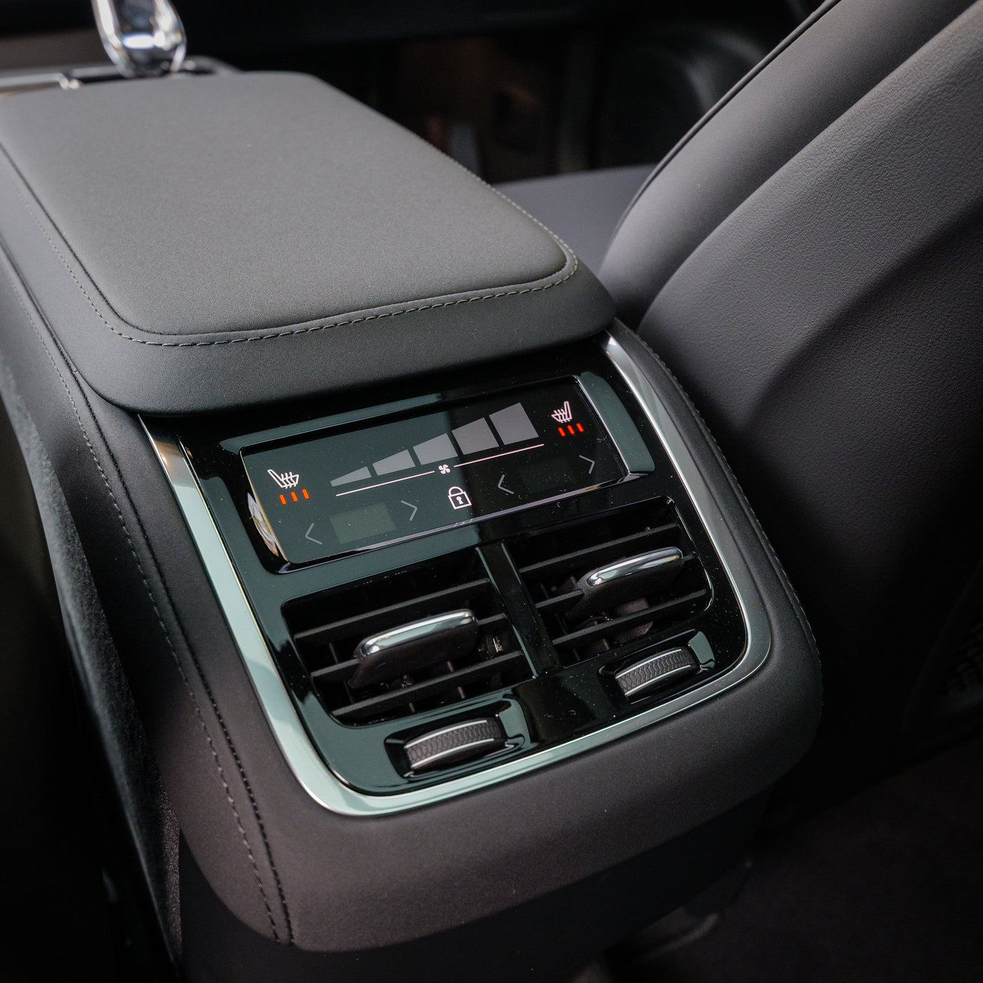 Brand New 2025 Automatic Volvo XC-90 AWD