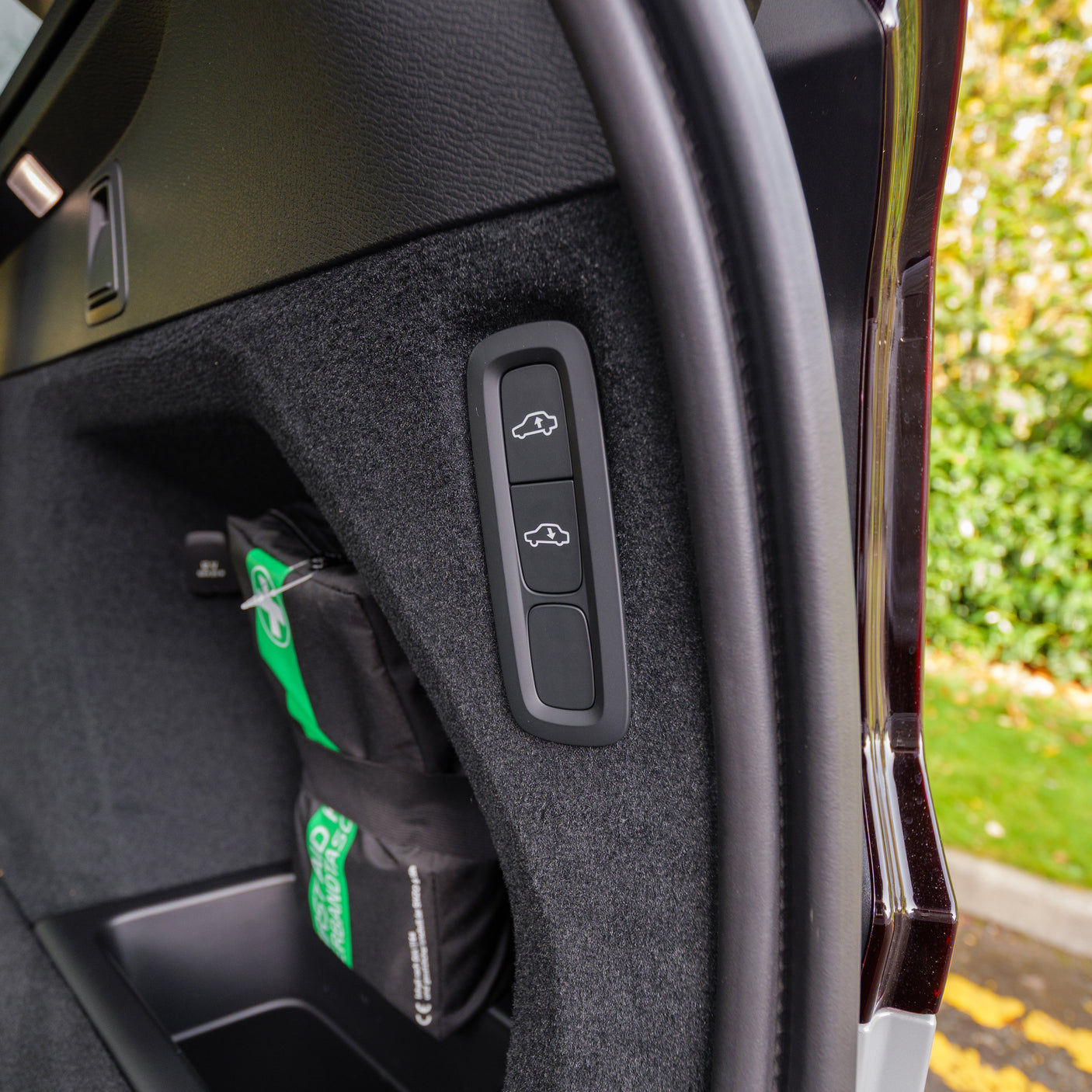 Brand New 2025 Automatic Volvo XC-90 AWD