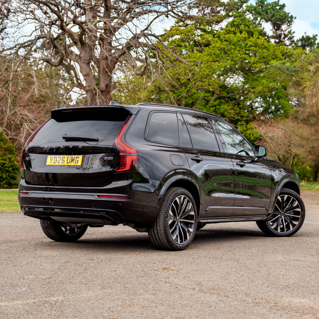Brand New 7 seat Volvo XC-90