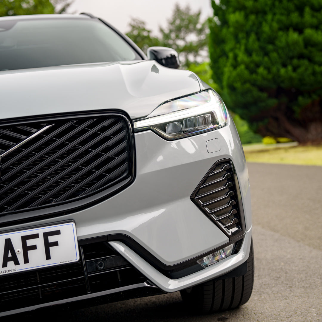 Automatic Volvo XC60 Ultra Dark Edition