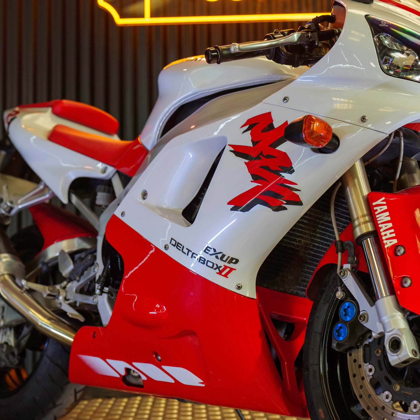 Immaculate 1998 Yamaha R1