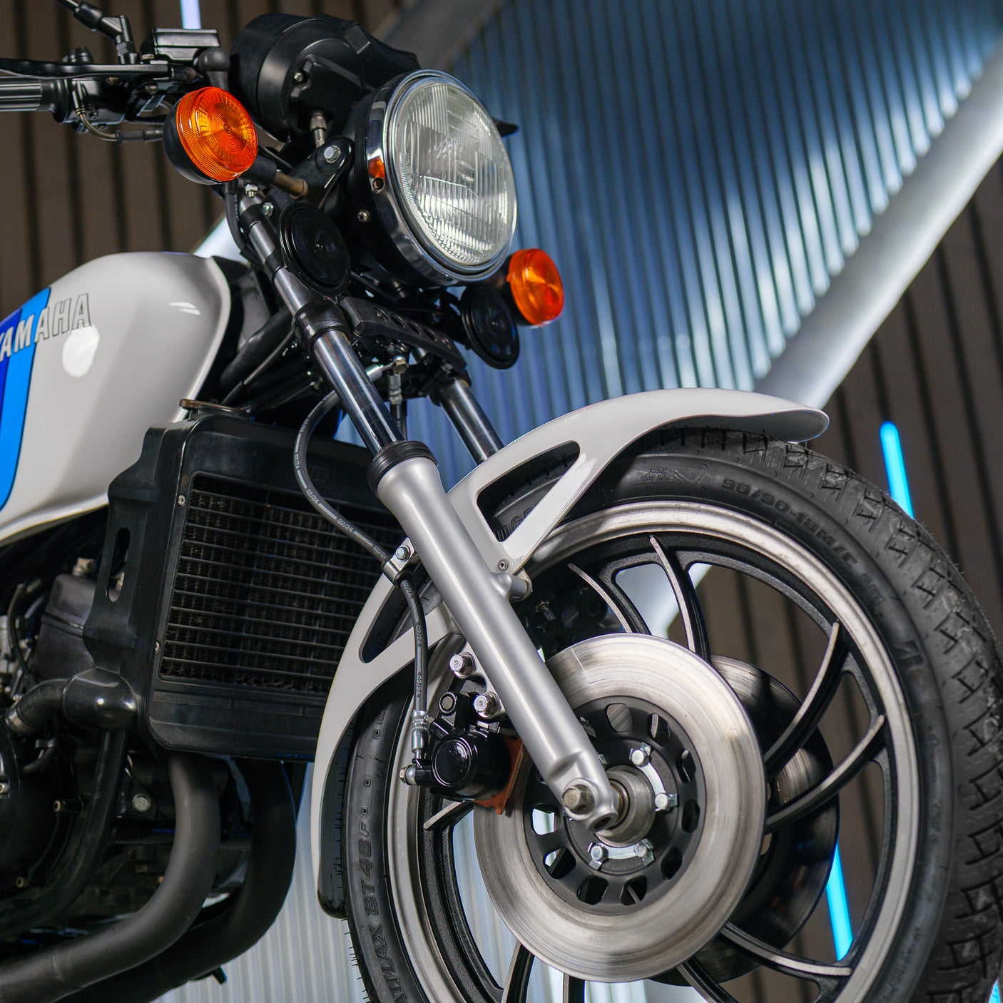 Fully Restored 1981 Yamaha RD350lc