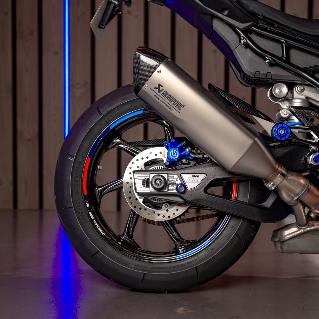 INSANE 2025 BMW M 1000R