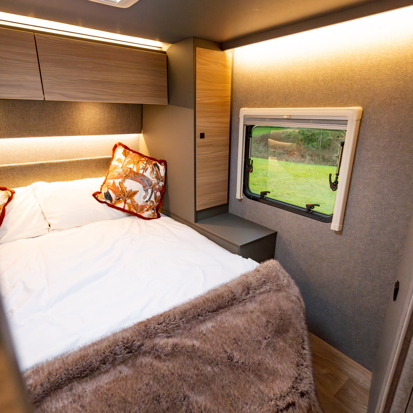 BRAND NEW: 2026 4 berth Automatic Dethleffs Trend