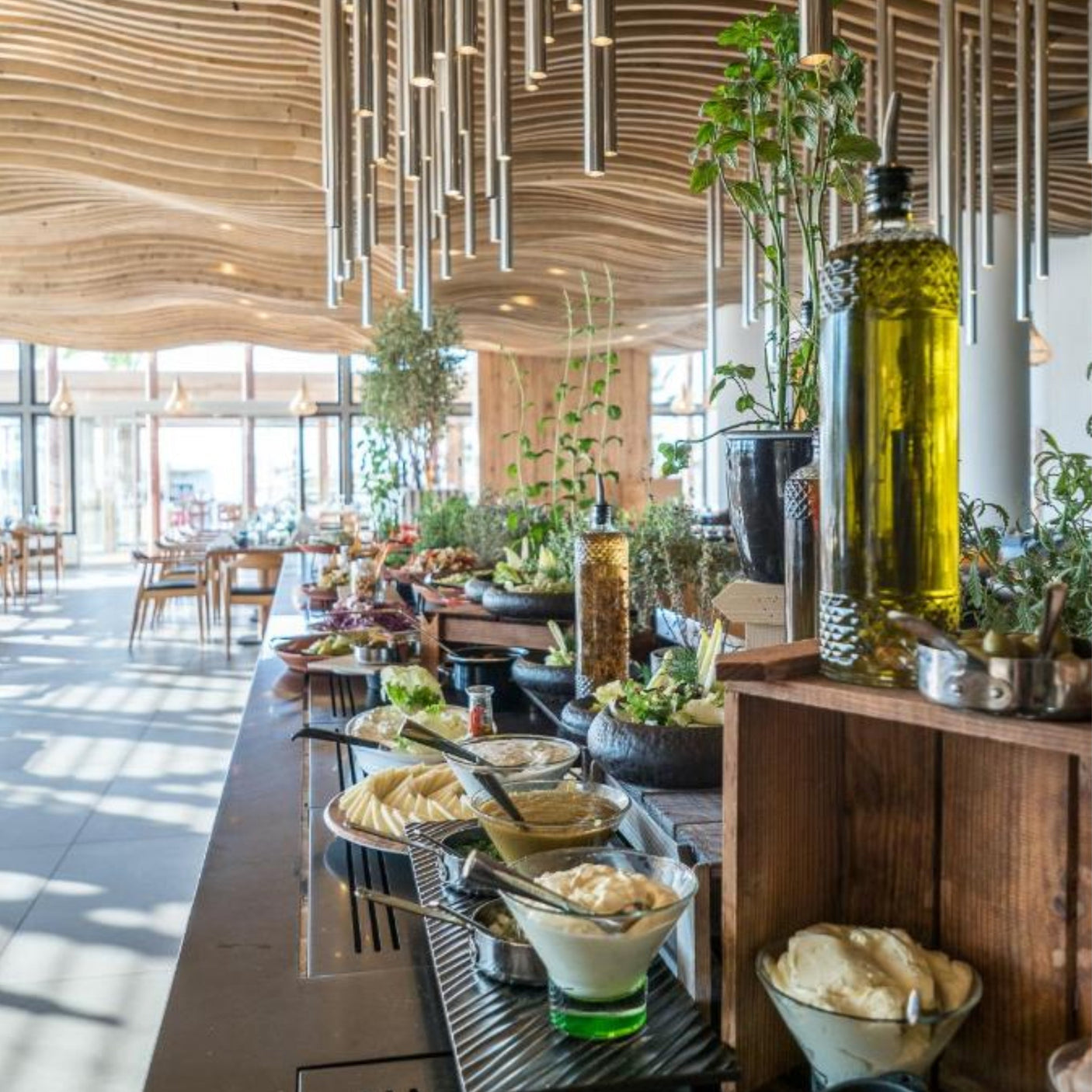 All inclusive 7 Night 5* Stella Island Stay – Overwater Bungalow + Jacuzzi