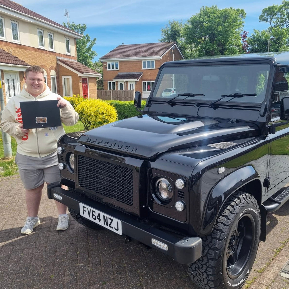 LAND ROVER DEFENDER 90