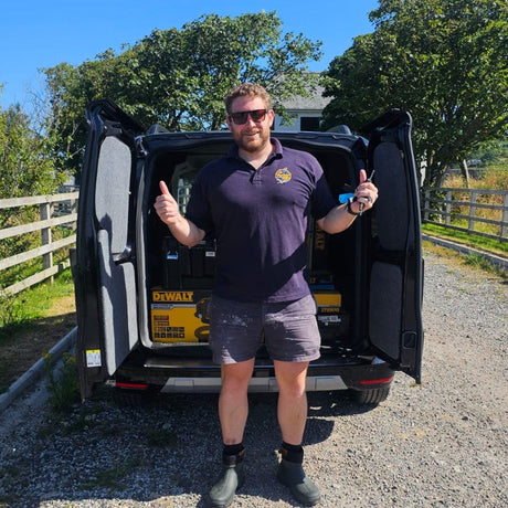 VW CADDY + DEWALT BUNDLE
