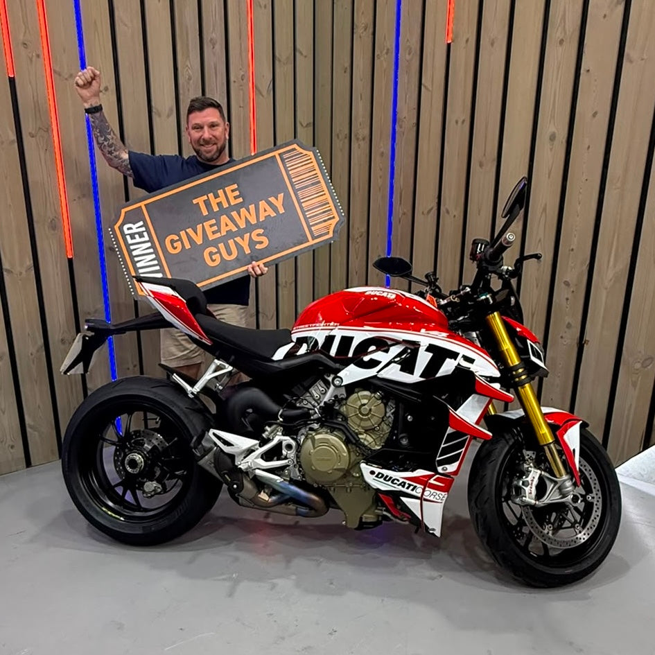 Ducati Streetfighter V4s