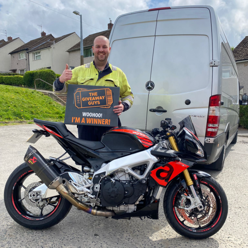 APRILIA TUONO
