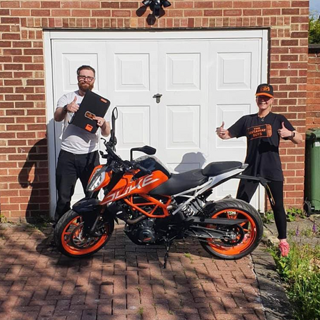 KTM DUKE 390