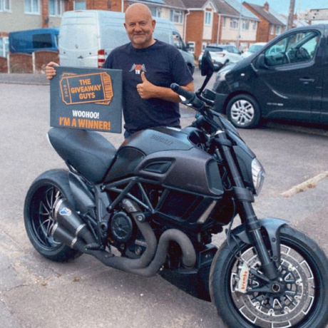 DUCATI DIAVEL BLACK