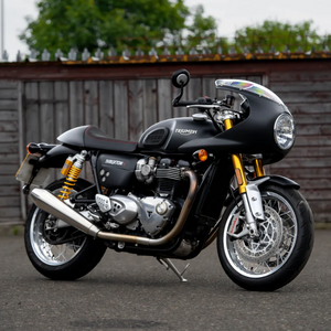 TRIUMPH THRUXTON R