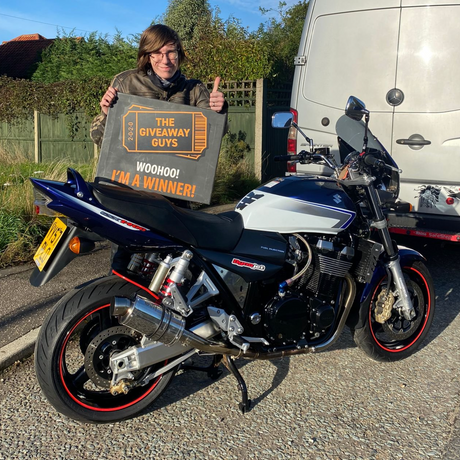 SUZUKI GSX 1400