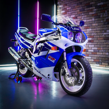 SUZUKI GSXR750