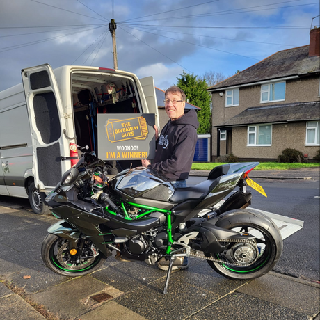 KAWASAKI H2
