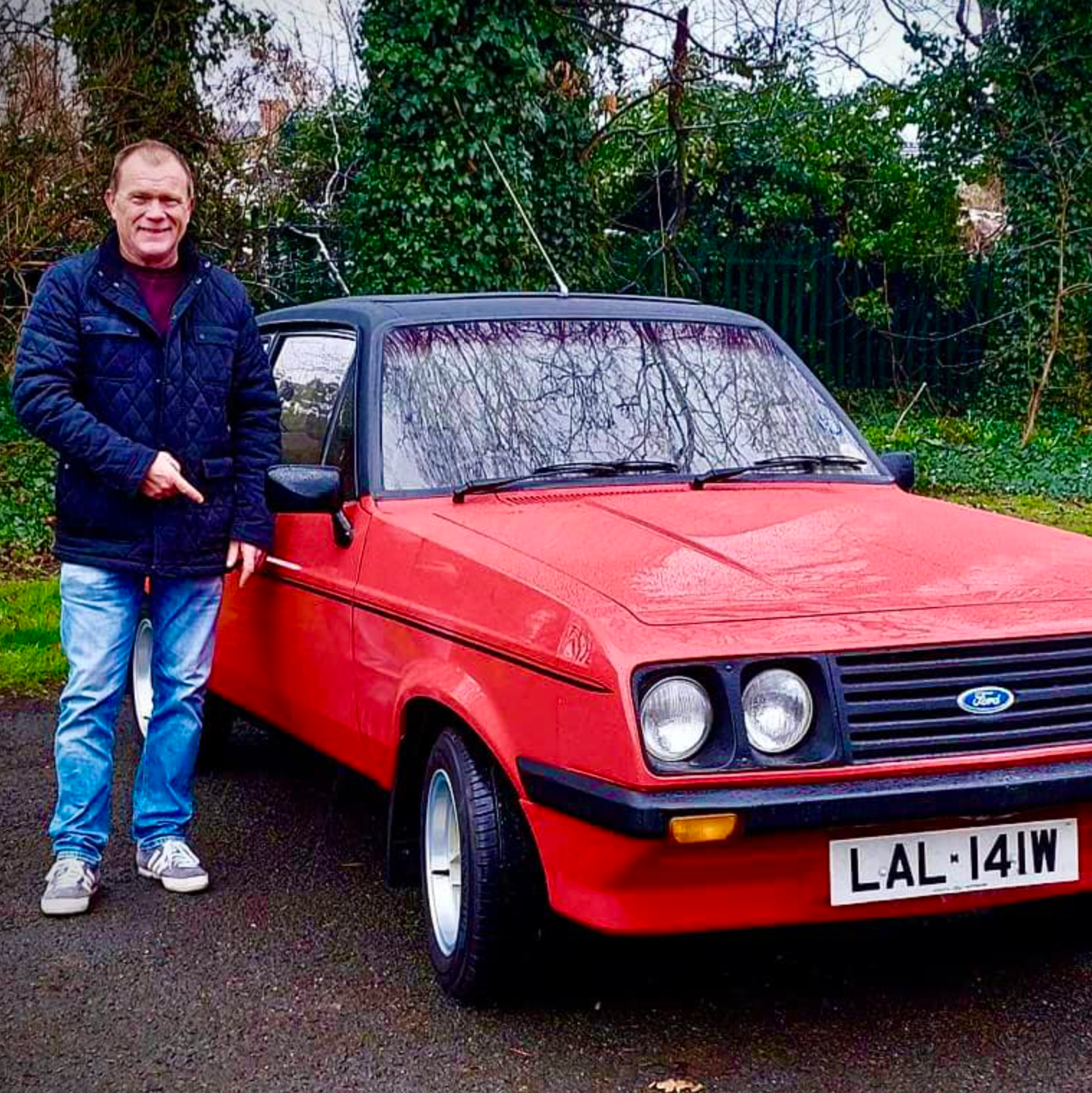 FORD ESCORT RS2000