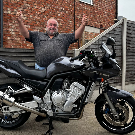 YAMAHA FZS1000