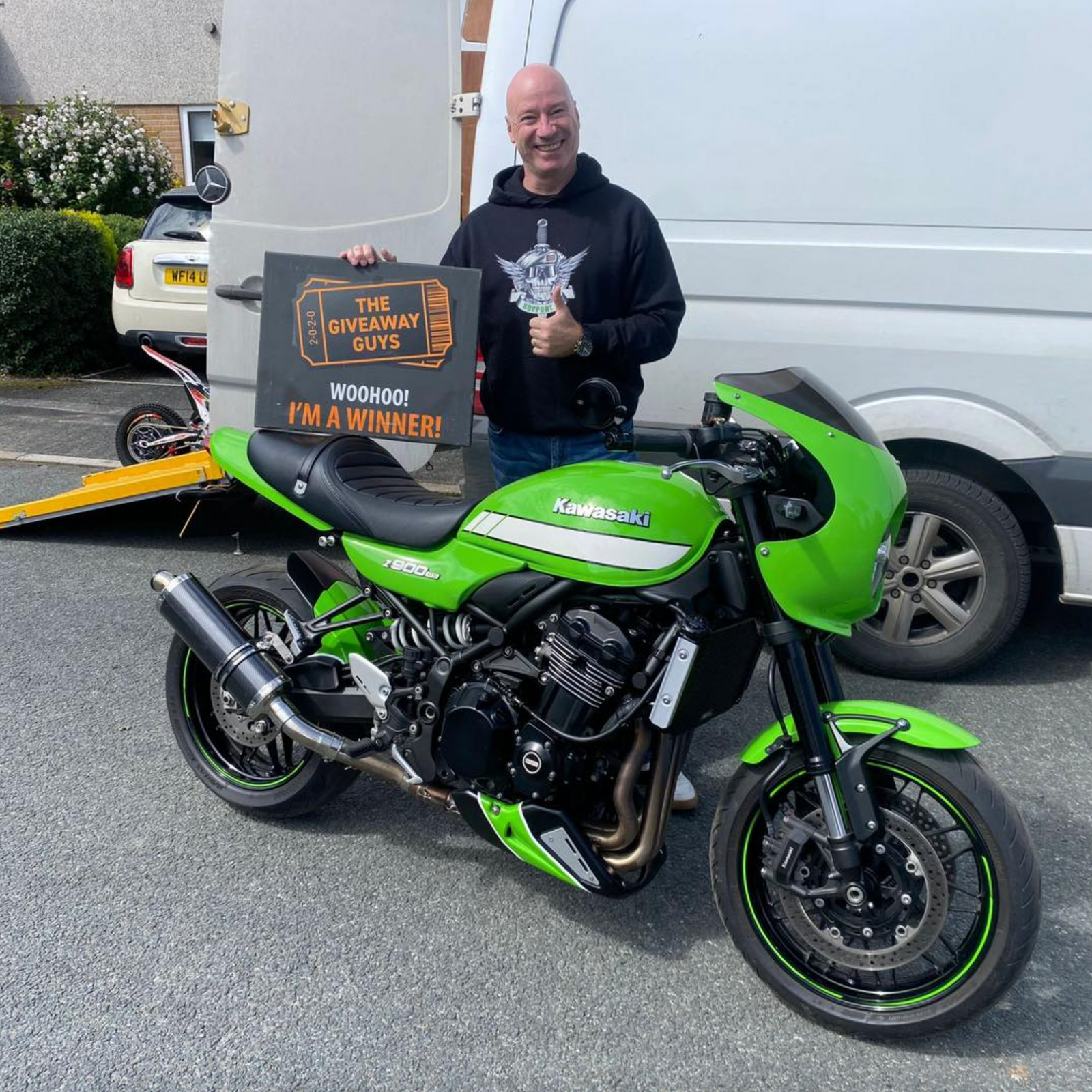 KAWASAKI Z900RS