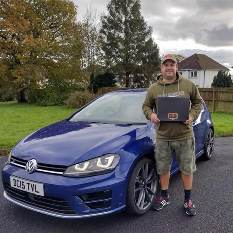 VW GOLF R